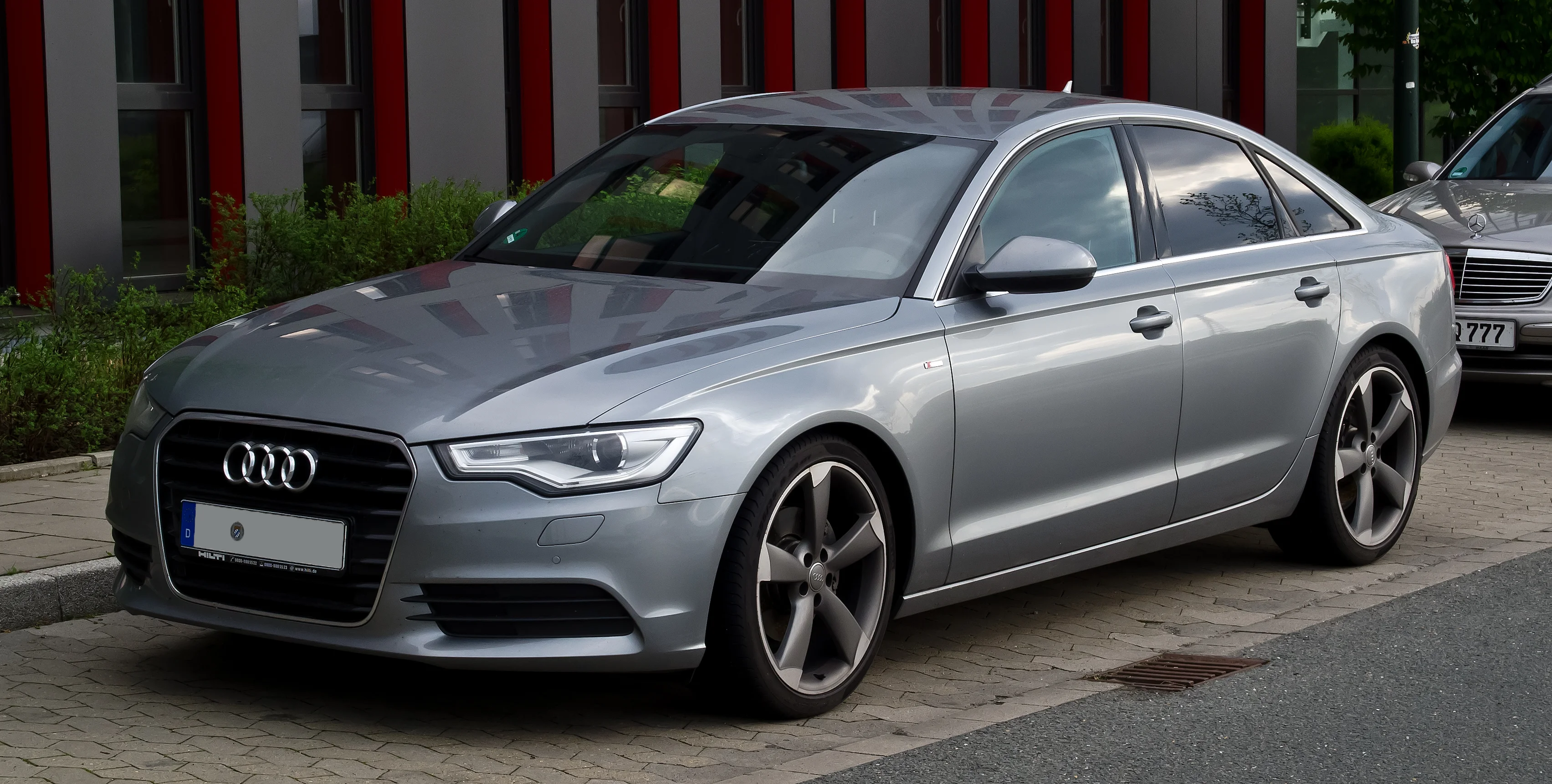 Audi A6 VIP luxury rental car Lahore